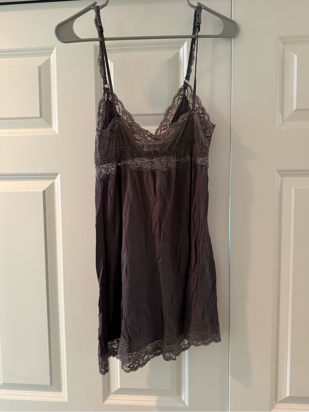Eberjey Lace-Trim Chemise in Dark Charcoal - Picture 3 of 4
